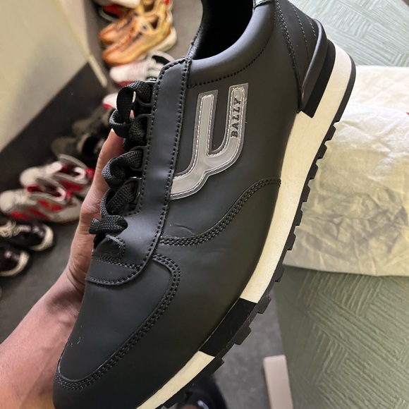 Size 10 - Picture 4 of 8